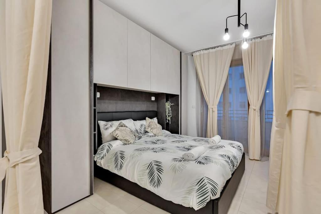 Appartamento Private Parking-Terrace10 Min To Linate Airport Milano Esterno foto